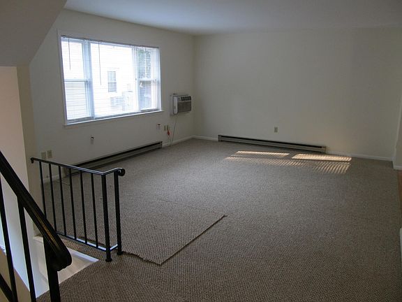 Living Rm