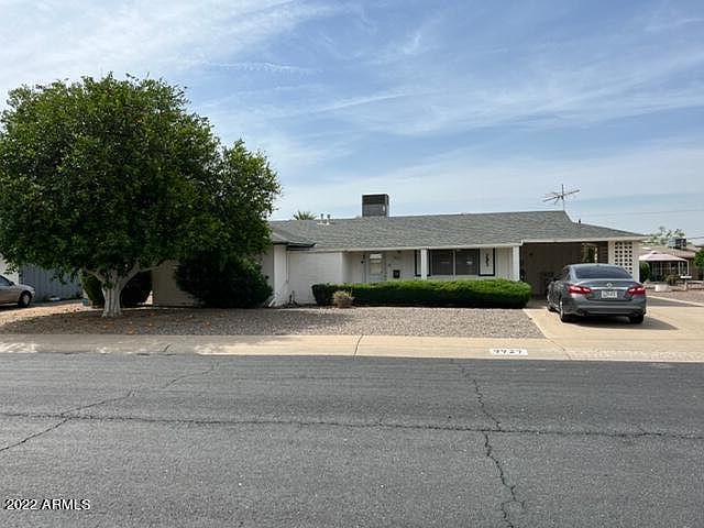 1st image of 9927 W Pinehurst Dr