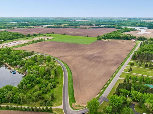 128th St NW, Clearwater, MN 55320
