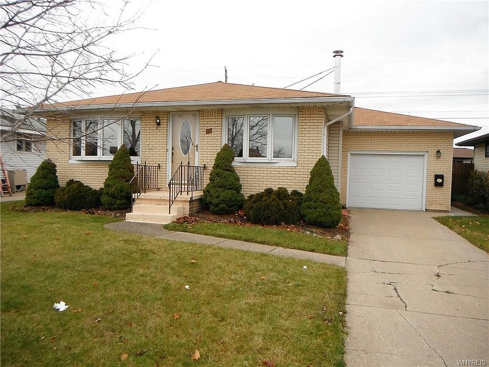 2nd image of 59 Dennis Ln