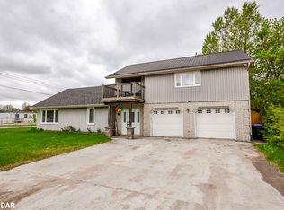 129 Auburn St, Essa, ON L0M1B0