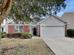 17 Blackberry Ln, Port Wentworth, GA 31407
