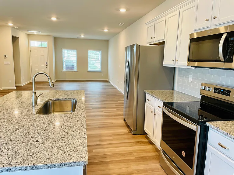 402 Sagecroft Ln #402 — Photo 14