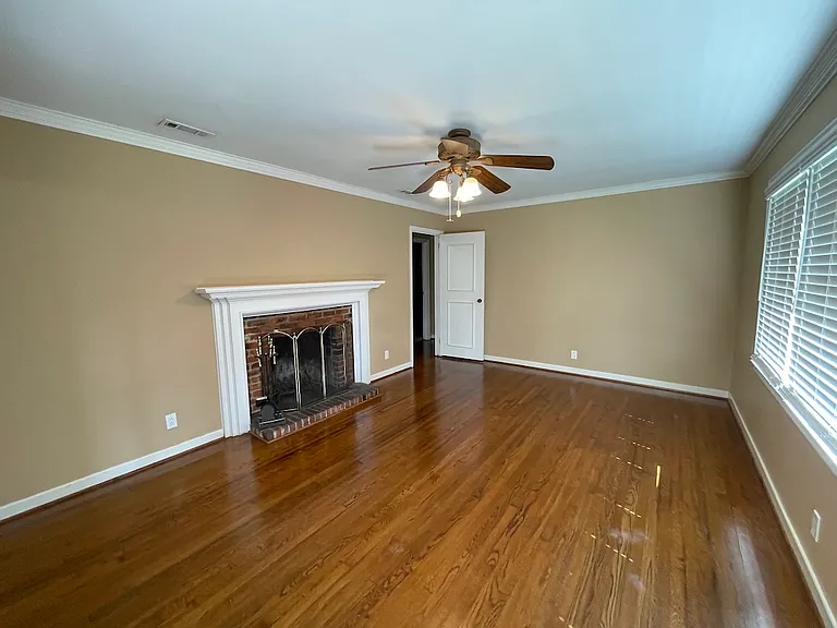 2208 White Oak Dr — Photo 12