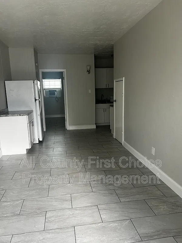 1 bed, 1.0 bath, 600 sqft, $1,025 — Photo 2