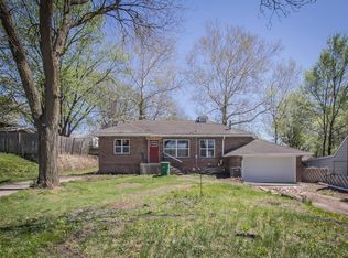 4237 NW 11th Ct, Des Moines, IA 50313