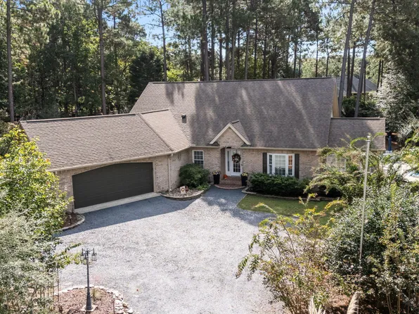 105 Christine Place, West End, NC 27376