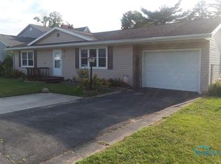 210 N Pearl St, Pandora, OH 45877