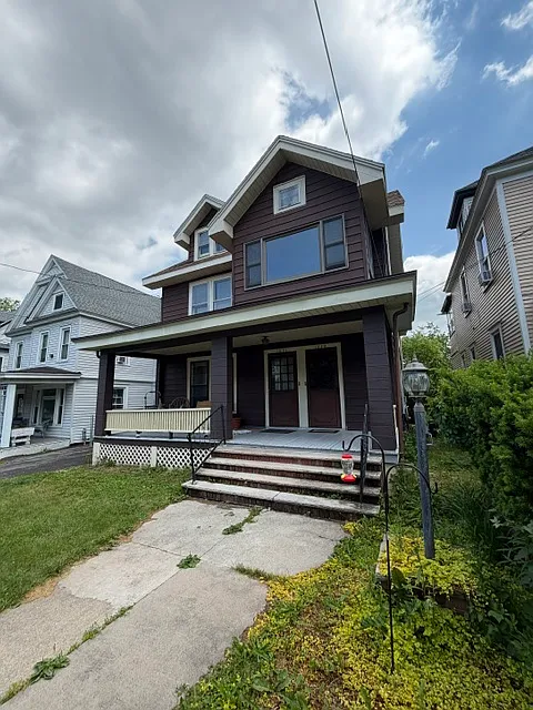 1027-29 Lancaster Ave