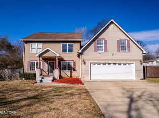 5117 Tenwood Dr, Knoxville, TN 37921