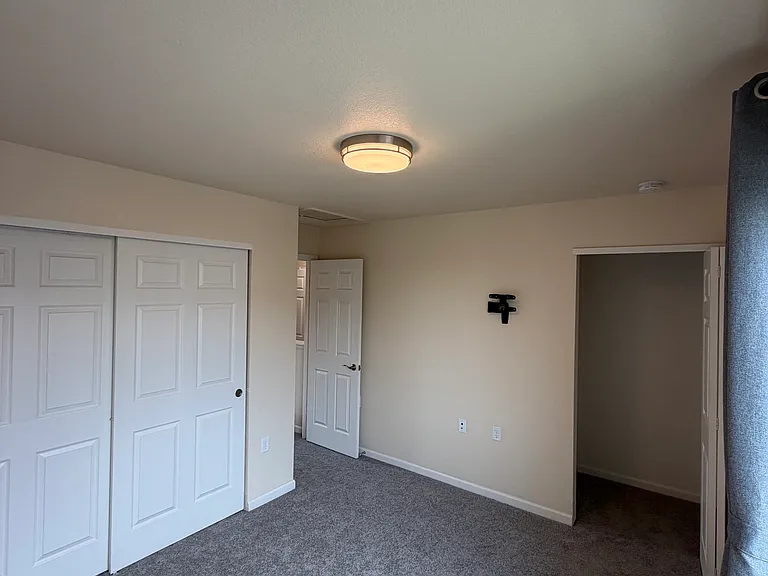 9320 E 58th Ave — Photo 13