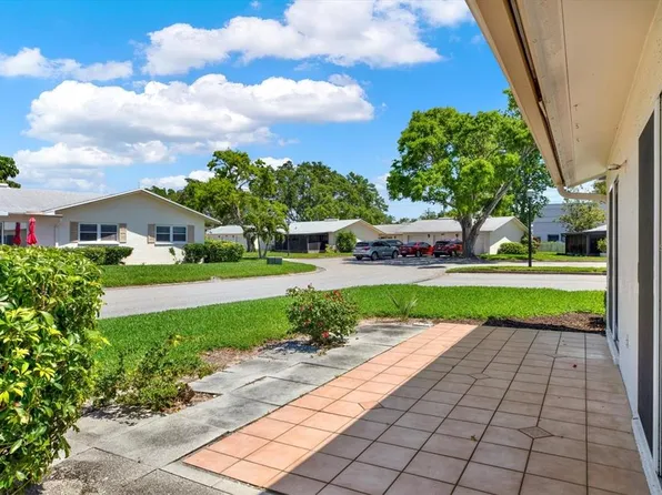 3146 37th Ln S APT A, Saint Petersburg, FL 33711