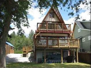 40329 Sunnyside Beach Rd, Loon Lake, WA 99148