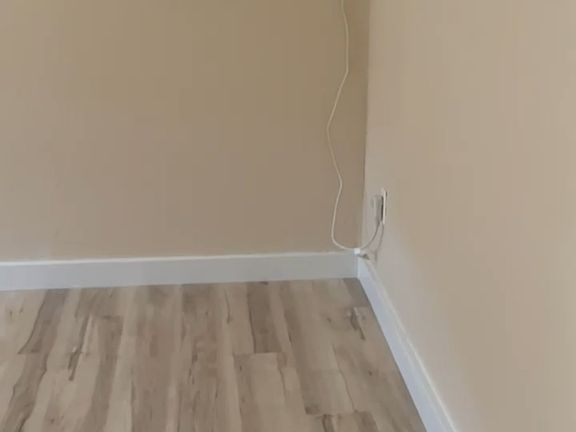 5th image of 2309 W Willow St