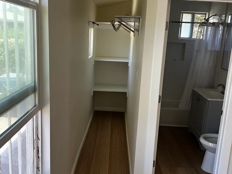 135 E 31st St #135 — Photo 2