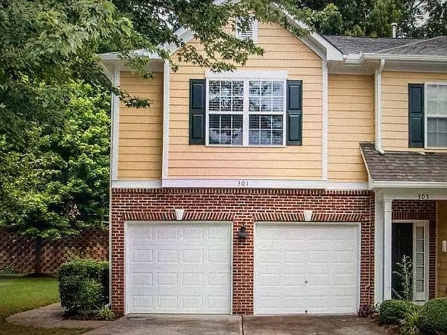 1st image of 301 Bartlett Cir