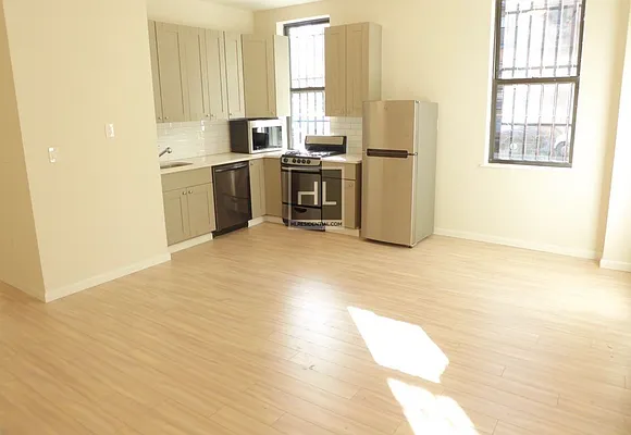 Rented by Highline Residential | media 17