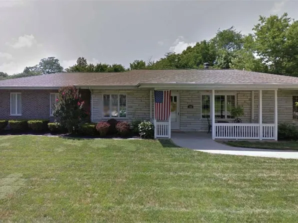 225 W Jefferson St, Columbia, IL 62236