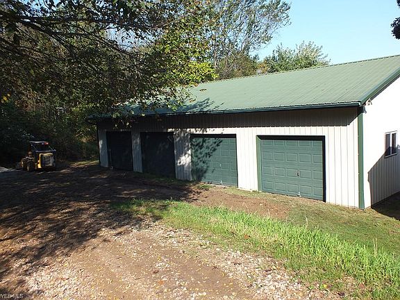 3rd image of 9861 Township Road 301