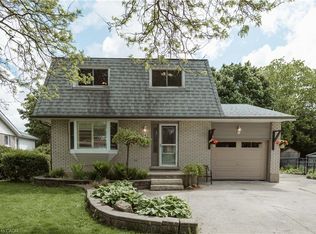 642 Cedargrove Pl, Waterloo, ON N2L 4Y9