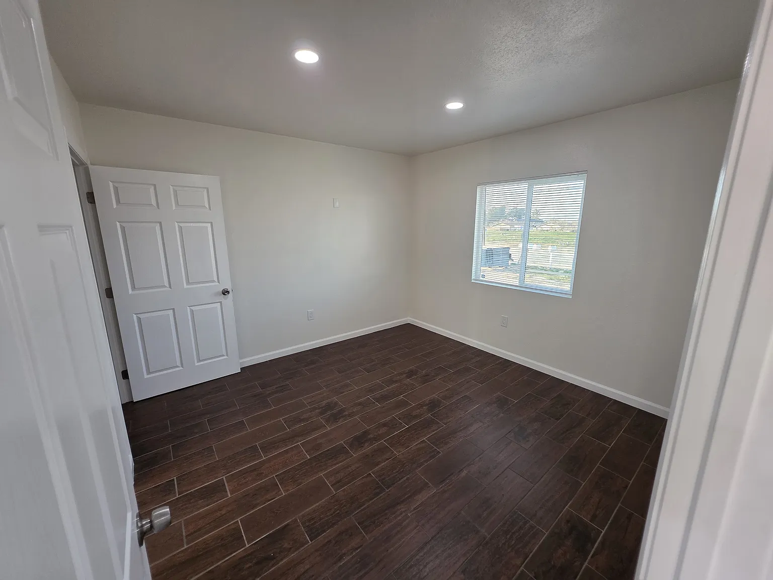Brockman Ave, Adelanto — Photo 2