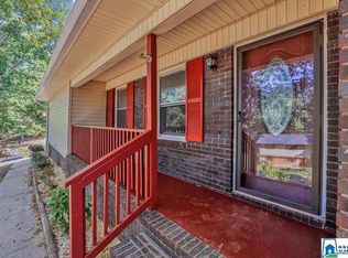 1100 Chatwood Dr, Anniston, AL 36206