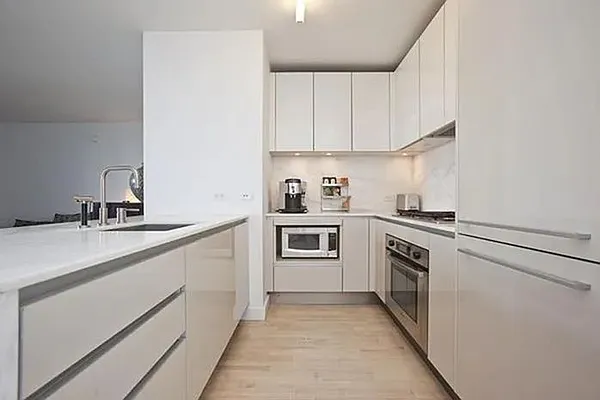 Rented by Barkin and Associates | media 9