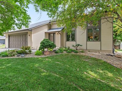 829 Bryant Ln, Burnsville, MN, 55337