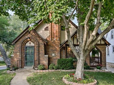 600 E 70th Ter, Kansas City, MO, 64131