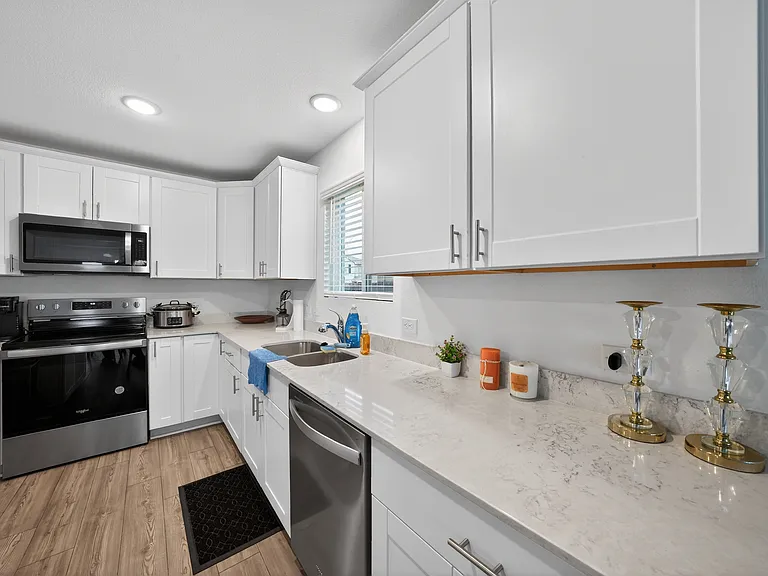 4429 Greyberry Dr — Photo 10