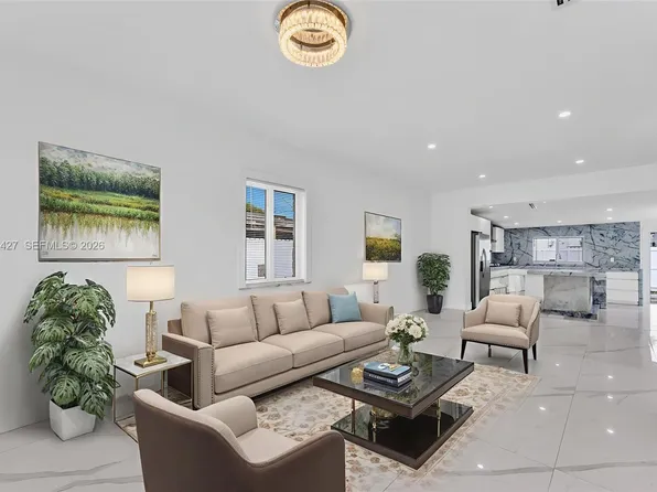 875 E 8th St, Hialeah, FL 33010