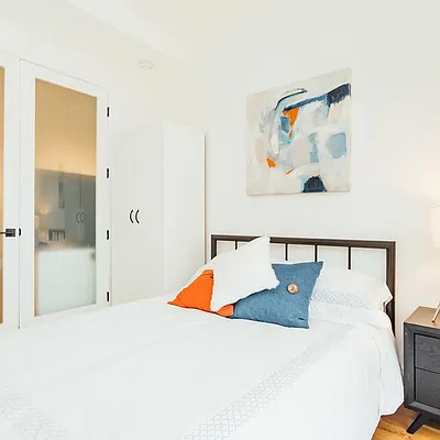 Rented by Nooklyn NYC LLC | media 50