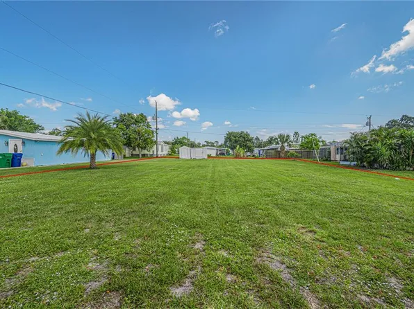 322 Tangelo St #13, Sebastian, FL 32958