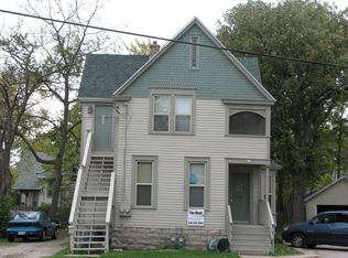 852 Elmwood Ave, Oshkosh, WI 54901