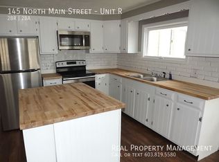 145 N Main St #R, Rochester, NH 03867