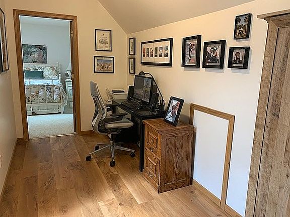 OFFICE SPACE