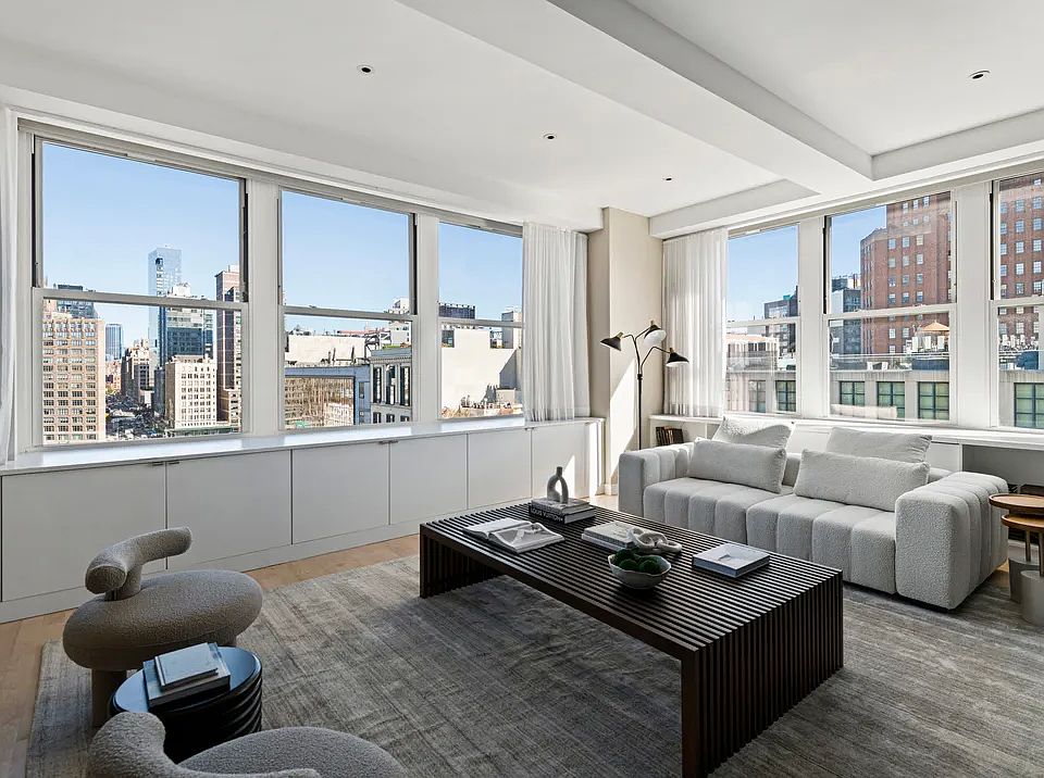 25 N Moore St, New York, NY 10013 | Zillow