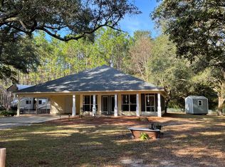 9238 Barney Broxson Rd, Milton, FL 32583