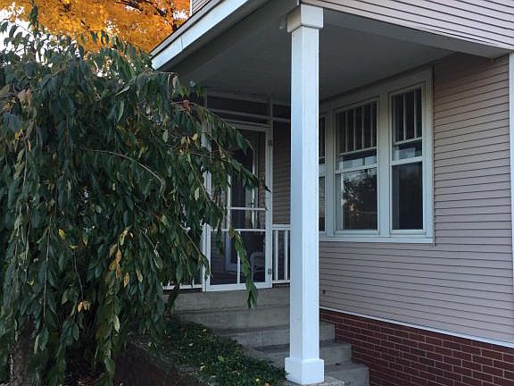 3rd image of 718 E Central Ave