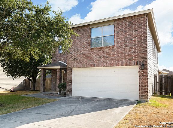 2nd image of 641 SAN AUGUSTINE BLVD