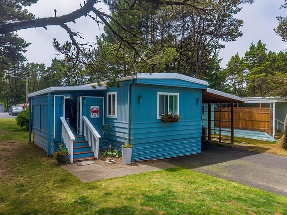 2nd image of 5405 NW Pacific Coast Hwy Unit 26