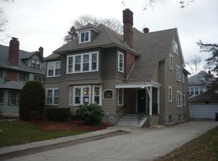 152 Russell St #2, Worcester, MA 01609