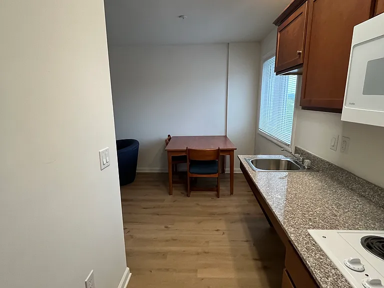 165-169 Barclay St #604 — Photo 11