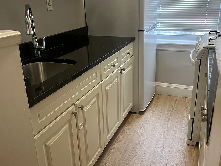 1 Gray St #U3 — Photo 5