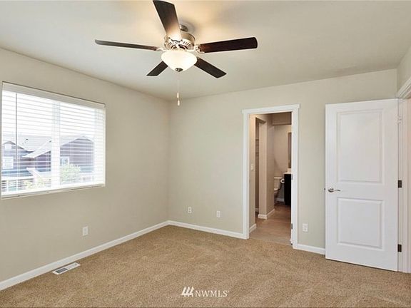 5th image of 4762 Driftwood St