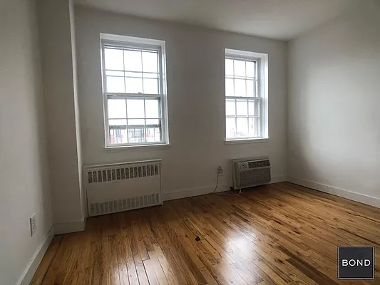 Rented by Bond New York | media 21