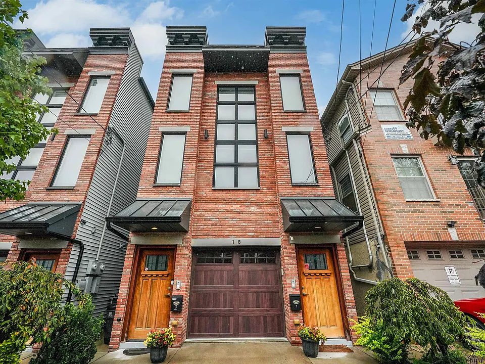 18 Thorne St #1