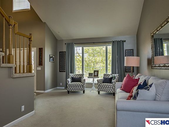 5th image of 16416 Manderson St