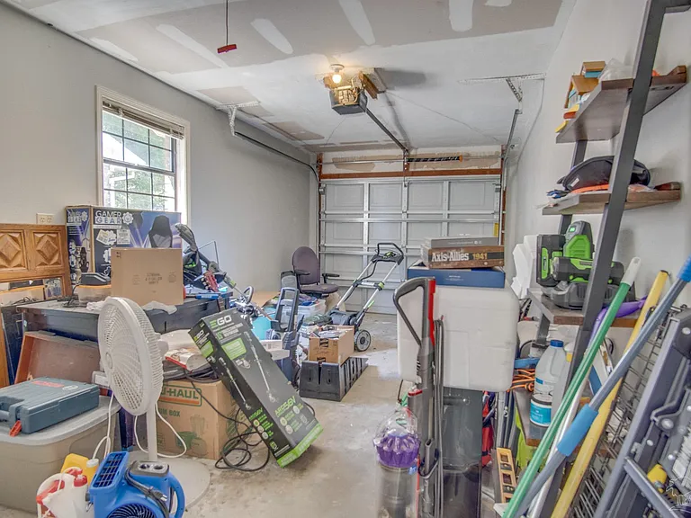 7667 Old Hickory Dr — Photo 32