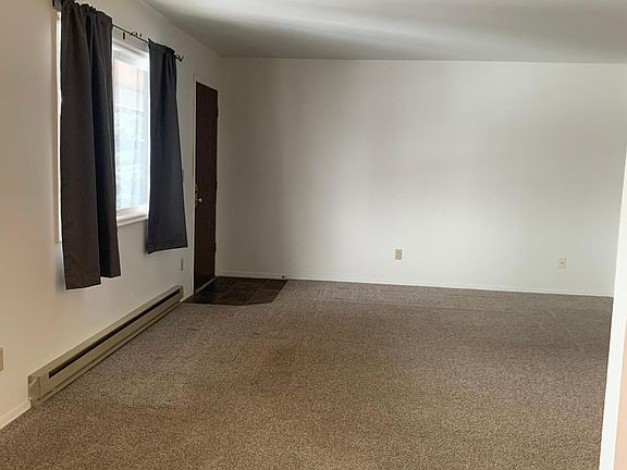 3rd image of 108 N Pondera Ave APT B